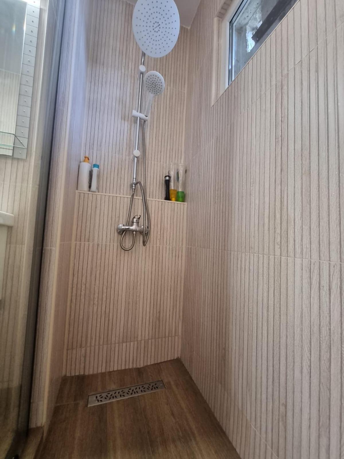 Apartament Denis Apartment Orsova Luaran gambar