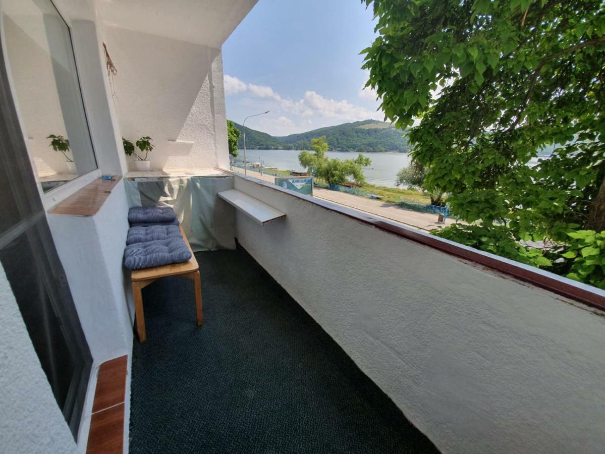 Apartament Denis Apartment Orsova Luaran gambar