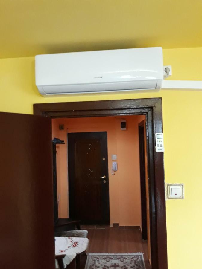 Apartament Denis Apartment Orsova Luaran gambar